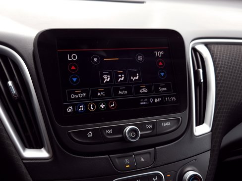 Used 2024 Chevrolet Malibu LT image 19