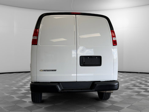 Used 2023 Chevrolet Express 2500 Extended w/ Driver Convenience Package image 7