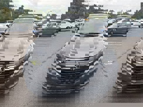 Used 2016 Honda HR-V EX image 2