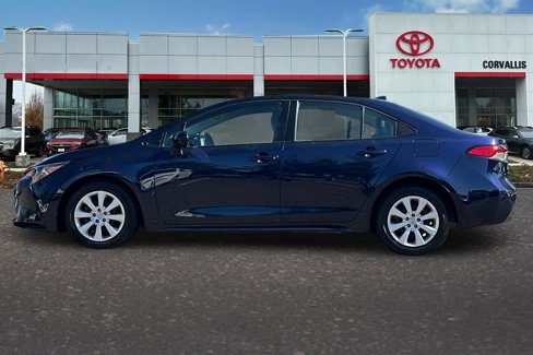 Used 2023 Toyota Corolla LE image 7