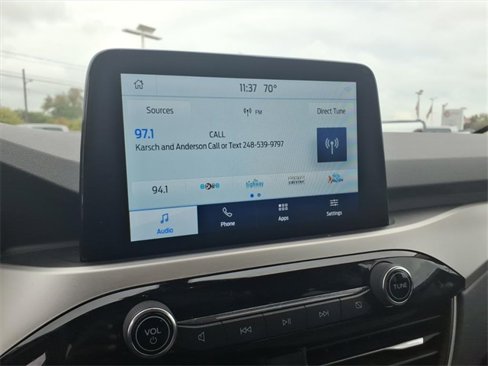Used 2020 Ford Escape SE image 16