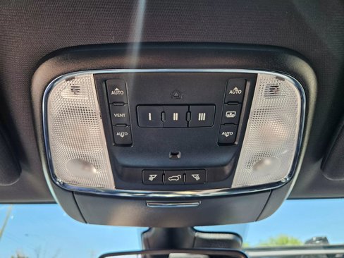 Used 2019 Jeep Grand Cherokee High Altitude image 33