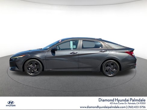 Used 2021 Hyundai Elantra SEL image 4