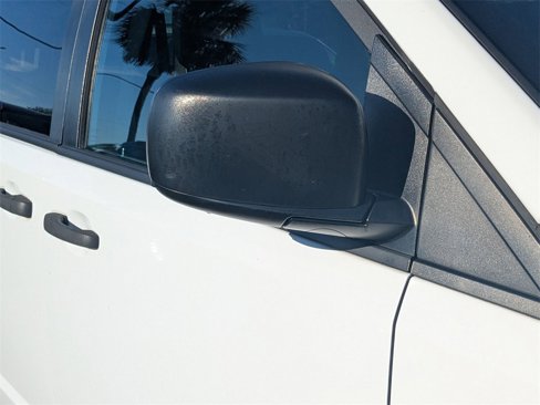 Used 2019 Dodge Grand Caravan SXT image 11