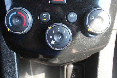 Used 2020 Chevrolet Sonic LT w/ Convenience Package image 37