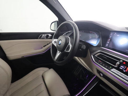 Used 2020 BMW X5 xDrive40i w/ M Sport Package image 10