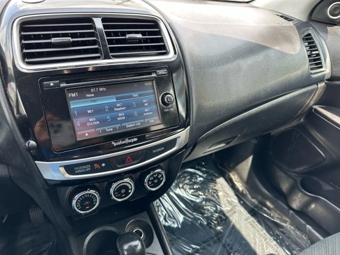 Used 2015 Mitsubishi Outlander Sport SE image 21
