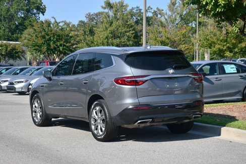 Used 2019 Buick Enclave Avenir image 3