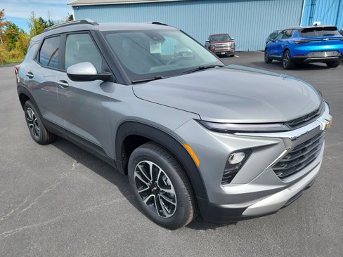 New 2026 Chevrolet TrailBlazer LT w/ Convenience Package image 2