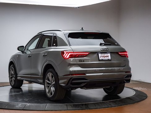 New 2025 Audi Q3 2.0T Premium image 10