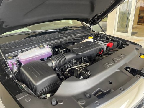 New 2024 RAM 1500 Big Horn image 15
