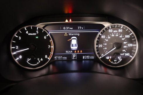 Used 2024 Nissan Altima 2.5 SV image 4