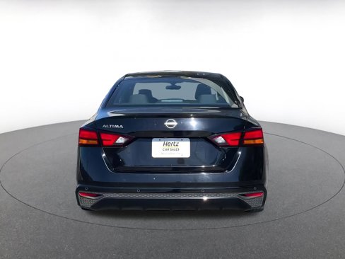 Used 2023 Nissan Altima 2.5 S image 12