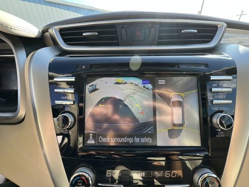 Used 2018 Nissan Murano Platinum image 15