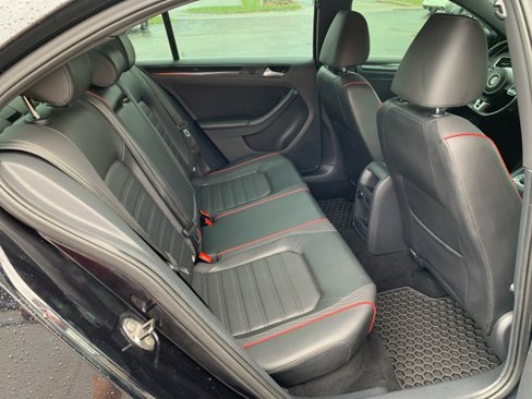 Used 2014 Volkswagen Jetta GLI image 15
