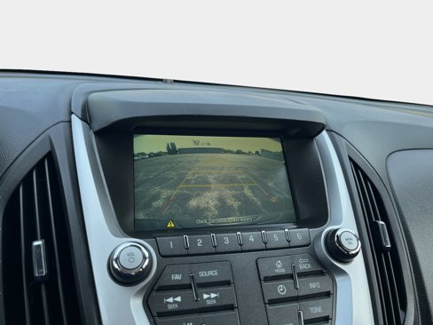 Used 2017 Chevrolet Equinox LT image 23