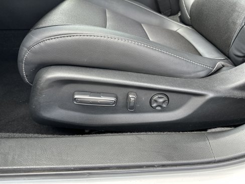 Used 2020 Honda Accord Sport image 10