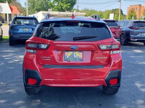 Used 2021 Subaru Crosstrek 2.0i Premium w/ Moonroof Package image 4