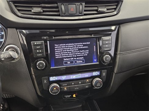Used 2018 Nissan Rogue SL image 21