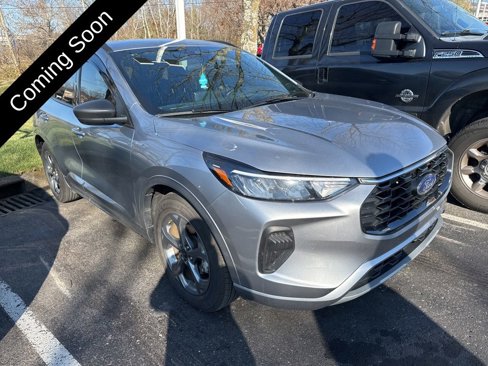 Used 2023 Ford Escape ST-Line w/ Tech Pack #1 image 3