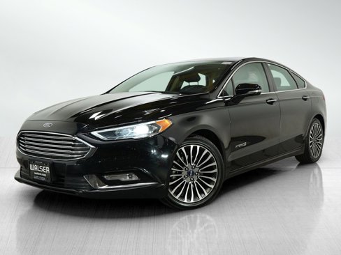 Used 2017 Ford Fusion Titanium image 1