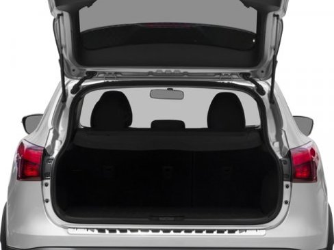 Used 2018 Nissan Rogue Sport S image 14
