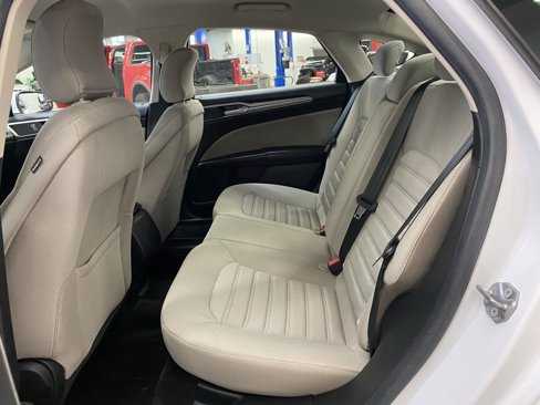 Used 2018 Ford Fusion S image 11