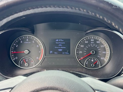 Used 2019 Kia Optima S w/ S Panoramic Sunroof Package image 10