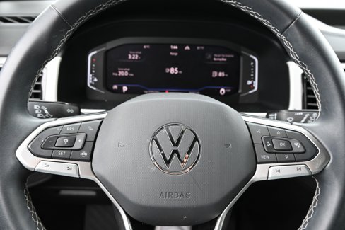Used 2022 Volkswagen Atlas Cross Sport SE image 36