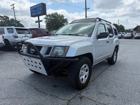Used 2012 Nissan Xterra X image 1