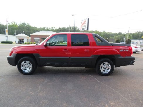 Used 2003 Chevrolet Avalanche 2WD image 2