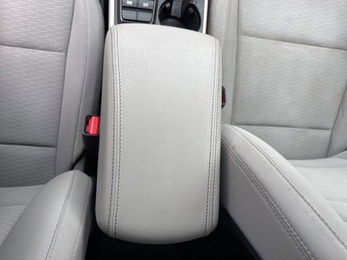 Used 2019 Hyundai Tucson SE image 35