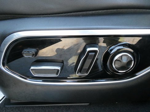 Used 2021 Jeep Grand Cherokee L Overland w/ Luxury Tech Group IV image 27