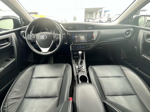 Used 2019 Toyota Corolla XLE image 13