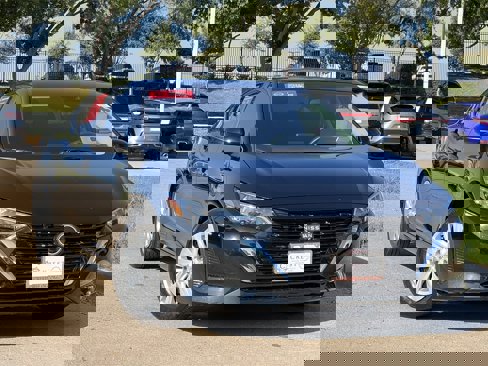 Certified 2024 Nissan Sentra S image 2