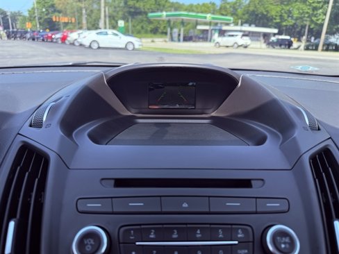 Used 2018 Ford Escape SE w/ SE Sport Appearance Package image 27