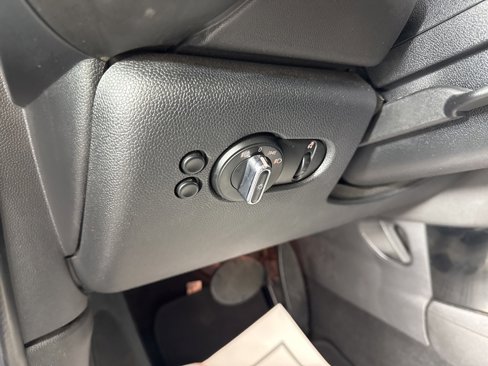 Used 2019 MINI Cooper 2-Door Hardtop image 14