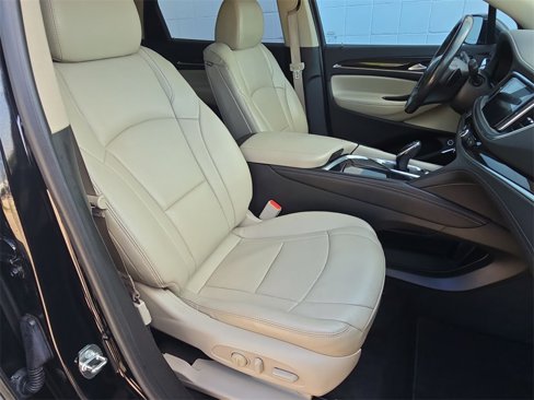Certified 2018 Buick Enclave Essence image 29