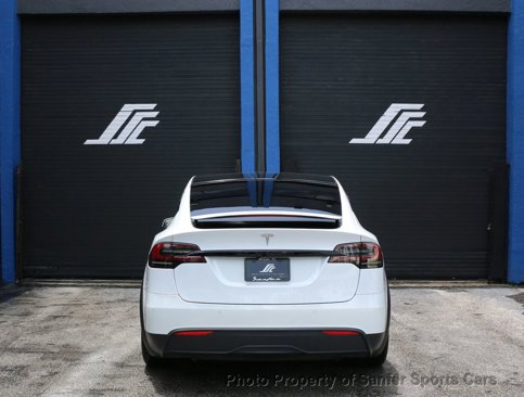 Used 2023 Tesla Model X image 7