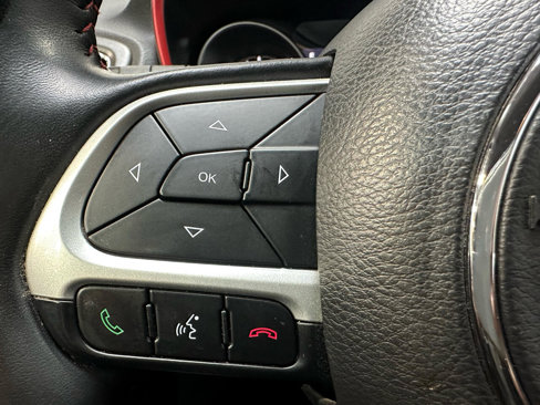 Used 2019 Jeep Compass Trailhawk image 35