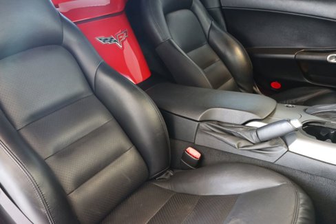 Used 2007 Chevrolet Corvette Convertible w/ Preferred Equipment Group image 32