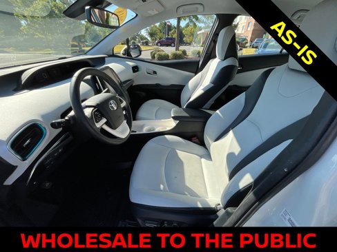Used 2018 Toyota Prius Prime Advanced image 14