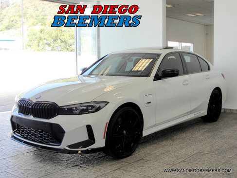 Used 2023 BMW 330e w/ M Sport Package image 31