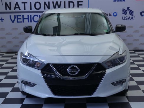 Used 2018 Nissan Maxima 3.5 S image 2