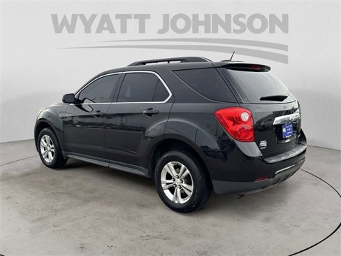 Used 2015 Chevrolet Equinox LT w/ Driver Convenience Package image 3