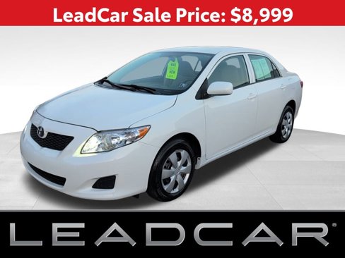 Used 2010 Toyota Corolla LE image 1