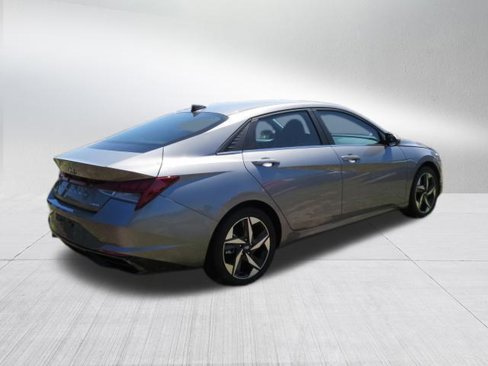 Certified 2023 Hyundai Elantra Limited image 7