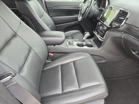 Used 2021 Jeep Grand Cherokee Limited w/ Sun & Sound Group image 14