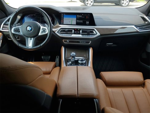 Used 2022 BMW X6 xDrive40i w/ Executive Package image 28
