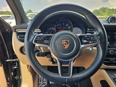 Certified 2021 Porsche Macan image 34